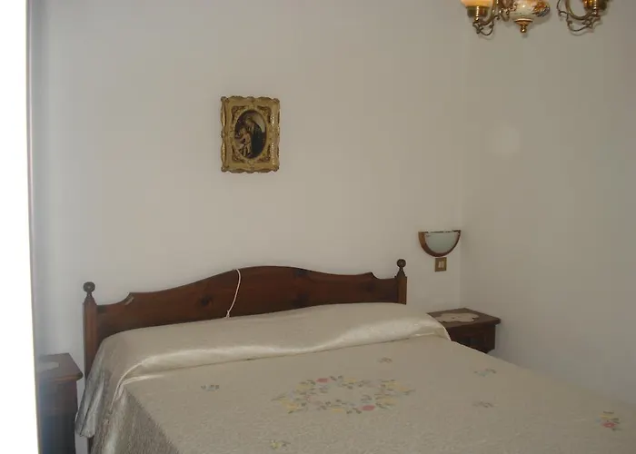 Larese Отель