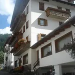Hotel Larese 2*
