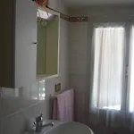 Larese Hotel 2*