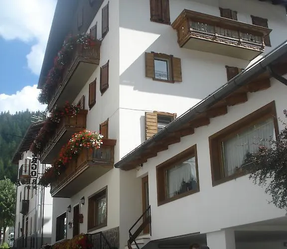 Hotel Larese 2*